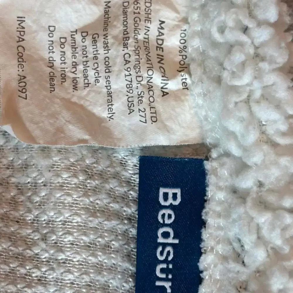 Bedsure Fleece And Satin White Polyester Blanket